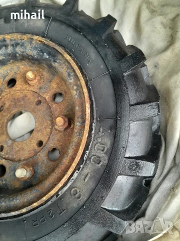 продавам   бг гуми за фреза, снимка 3 - Градинска техника - 50479538