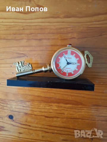 Будилник механичен, профилактиран, работи точно Слава СССР