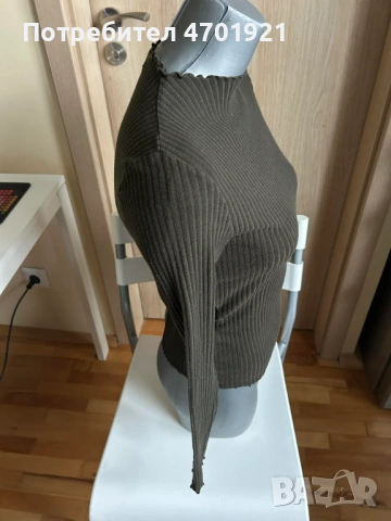 Блуза Only в маслено зелено, снимка 6 - Блузи с дълъг ръкав и пуловери - 53577329