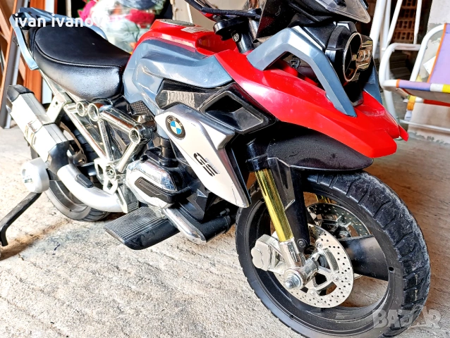 Акумулаторен мотор bmw GS 1200, снимка 3 - Електрически играчки - 53868995