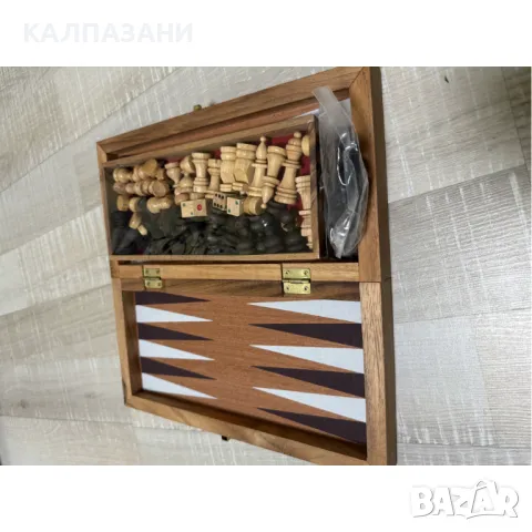 Голям шах и табла в кутия от висококачествено дърво K003