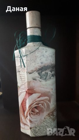 Керамични вази и бутилка декупаж - 10 лв , снимка 7 - Декорация за дома - 33114676