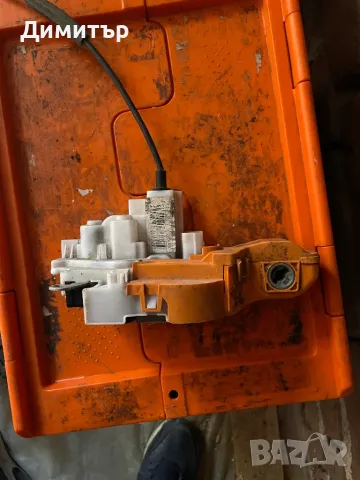 FORD KA CCU U заключващ механизъм брава за лявата предна врата 