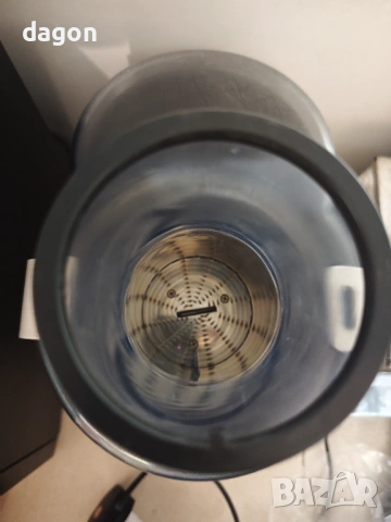 Сокоизтисквачка Philips HR1861, 700 W, 1.5 l, контейнер за пулпа, снимка 5 - Кухненски роботи - 53418279