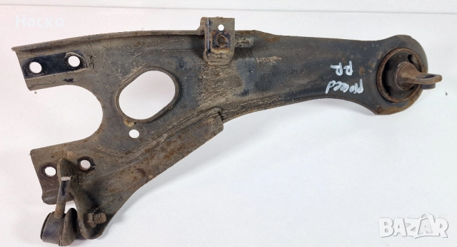 Заден Десен Носач Киа Кия Сиид Kia Ceed 2006 - 2012