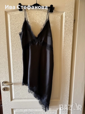 Wow нова  черна сатенена сатен елегантна официална парти коктейлна асиметрична рокля тип комбинезон, снимка 4 - Рокли - 43251646