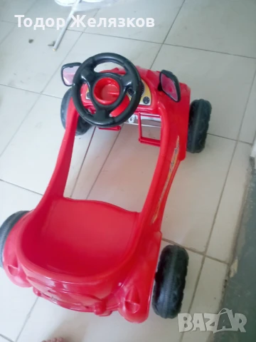 количка с педали, снимка 3 - Коли, камиони, мотори, писти - 50917874