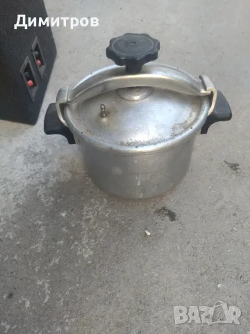 Тенджера под налягане