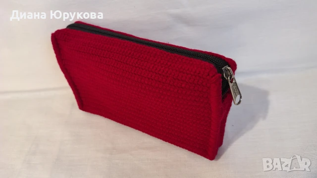 Дамско плетено портмоне