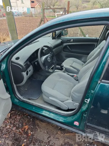 Фолксваген Пасат, снимка 7 - Автомобили и джипове - 49679660