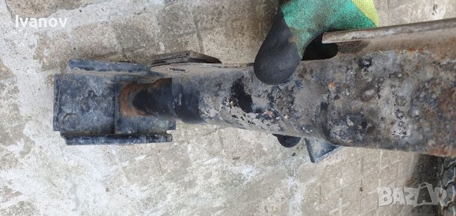 Буфери за предна броня бмв е34 51118126601 ляв десен буфер bmw e 34 51118138528, снимка 6 - Части - 41626235