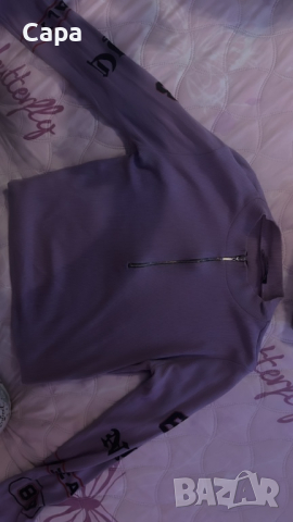 Дамска кроп блуза, снимка 1 - Корсети, бюстиета, топове - 44647588