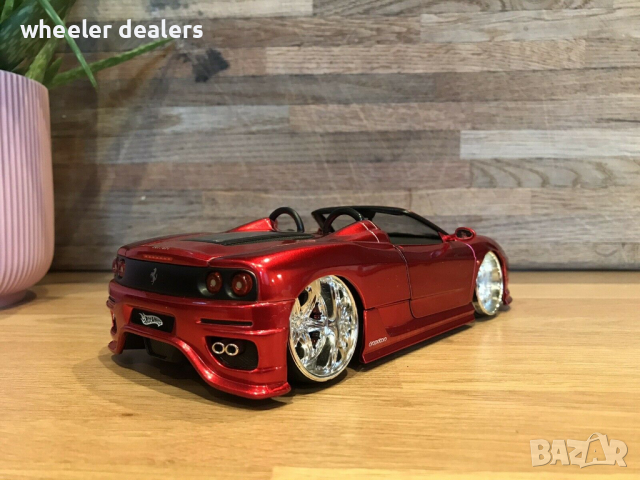 Метална количка Hot Wheels Ferrari 360 Spider 1/24 Dropstars Custom , снимка 3 - Колекции - 36154338