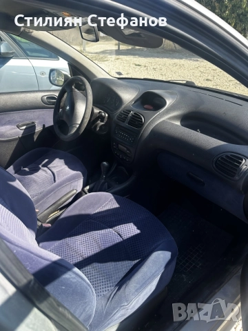 Peugeot 206

1.4 бензин 88 к.с, 2004г, снимка 6 - Части - 56337876