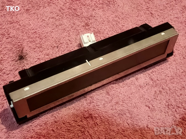 Дисплей - централен за MAZDA 3, снимка 3 - Части - 52960935