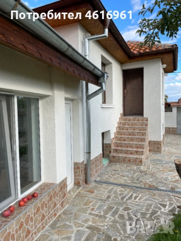 Продавам двуетажна къща в с.Песнопой, обл. Пловдив, снимка 7 - Къщи - 53208933