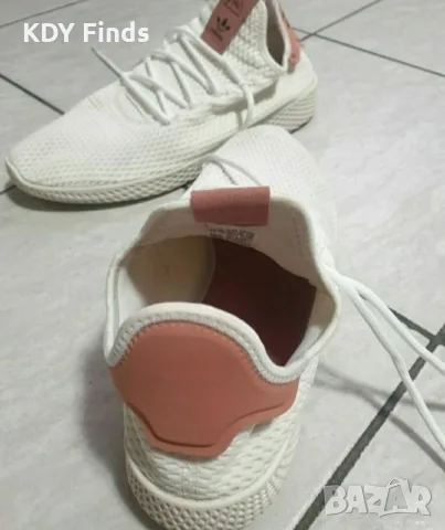 Adidas Pharell Wiliams tenis hu 45номер, снимка 11 - Маратонки - 56164944
