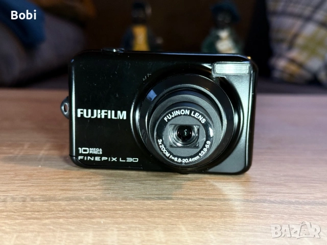 Fujifilm FinePix L30 – отлично състояние | комплект с 3 батерии + оригинално зарядно