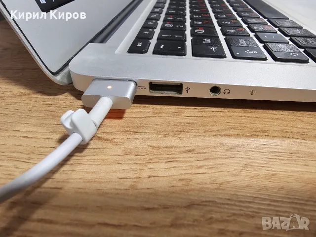 MacBook Air 13" (Mid 2012) A1466 i5 3427U 2.80 Ghz/ 4GB RAM / 128GB SSD / Windows 10 + Зарядно, снимка 5 - Лаптопи за дома - 55730642