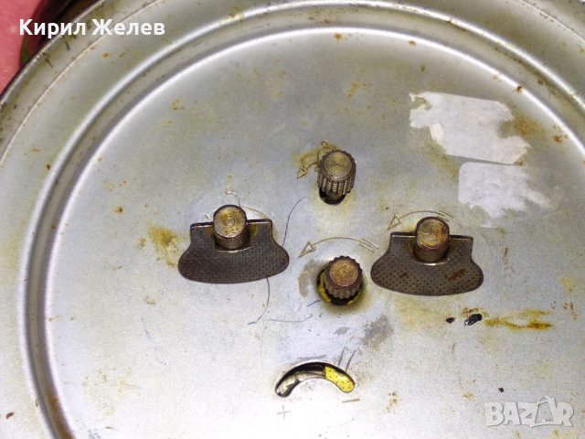 UMF RUHLA DUOCLOCK MADE IN GERMANY Стар КОЛЕКЦИОНЕРСКИ МЕХАНИЧЕН БУДИЛНИК ВИНТИДЖ МОДЕЛ 43678, снимка 14 - Антикварни и старинни предмети - 44464438