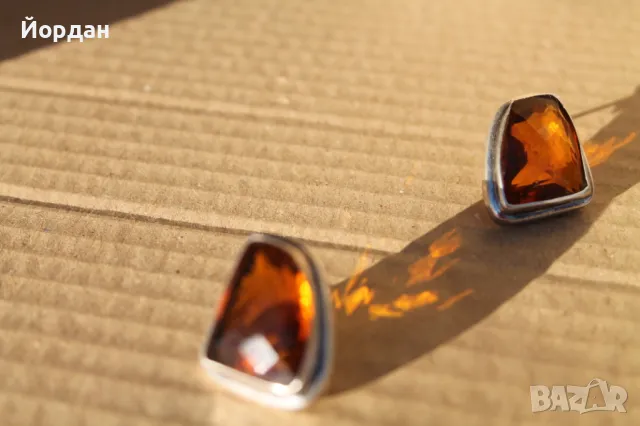 Дамски комплект висулка и обеци , снимка 8 - Бижутерийни комплекти - 47680367