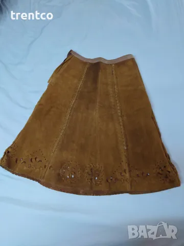 Кожена пола vintage old fashion grunge, снимка 3 - Поли - 49737449