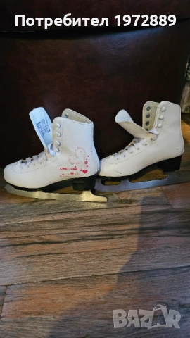 Детски кънки за лед, снимка 2 - Ролери, кънки - 53087051