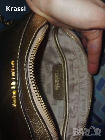 Michael Kors чанта в златисто , снимка 7 - Чанти - 52641499
