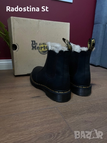 Dr. Martens 2976 Faux Fur Боти, снимка 4 - Дамски боти - 52123776