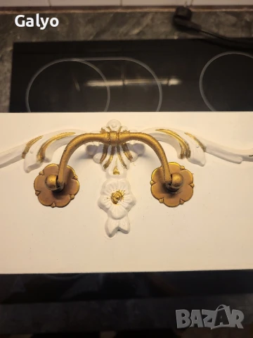 3 броя красиви месингови дръжки за мебели, снимка 2 - Антикварни и старинни предмети - 50692359