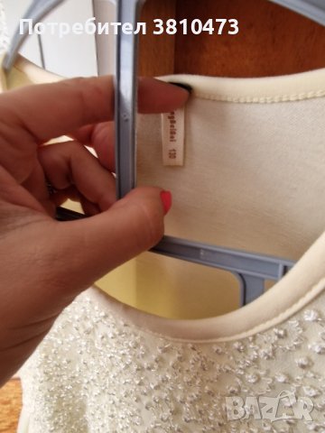 продавам чисто нова рокля детска 130