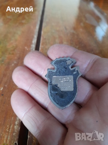Емблема Ford Ghia, снимка 3 - Други ценни предмети - 44604338