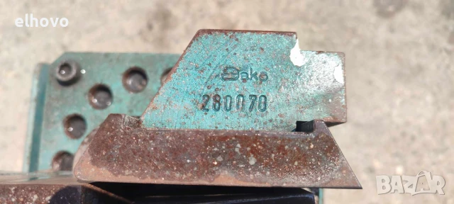 Машина за огъване на метали (винкели, шини и др.) AAKO, снимка 2 - Други инструменти - 50629151