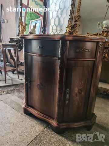 Антикварно шкафче, снимка 5 - Шкафове - 56367894
