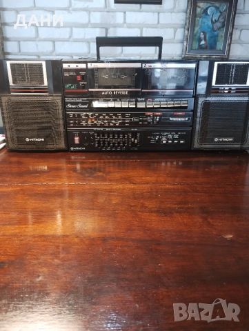 HITACHI MODEL-no-TRK-W550E двукасетъчен касетофон, снимка 2 - Радиокасетофони, транзистори - 53281846