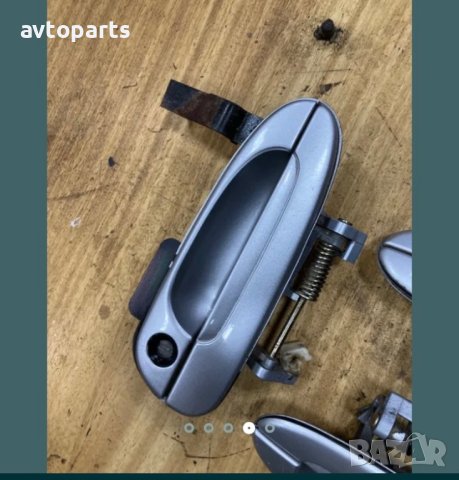 Mazda 626 2000година хечбег външни дръжки предна лявя и задни врати, снимка 4 - Части - 40392313