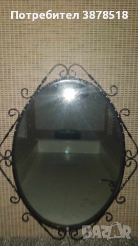 Стенно огледало в рамка от ковано желязо.Размер 55/35см., снимка 1 - Огледала - 44214314