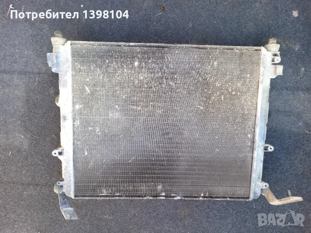 Радиатор за Dacia logan 1.5dci 2007g , снимка 3 - Части - 48836741