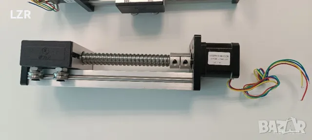 1бр Стъпков мотор с водач, 10 см CNC плотер, снимка 2 - Резервни части за машини - 49888326