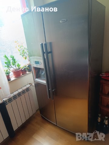 Двуврат хладилник с фризер,ледогенератор и диспендър, снимка 1 - Хладилници - 41825806
