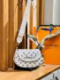 Louis Vuitton дамски чанти Различни цветове , снимка 5