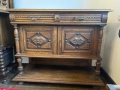 Шкаф антикварен  изцяло дърво дърворезба мрамор плот, снимка 1