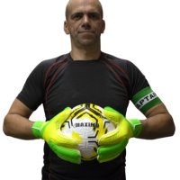 Ръкавици за футбол (вратарски ръкавици) с протектори за пръстите. , снимка 3 - Футбол - 42187740