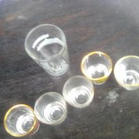 Шест немски стъклени чашки, снимка 2 - Други ценни предмети - 41045677