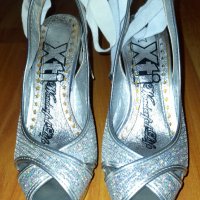 Дамски сребристи обувки , снимка 2 - Сандали - 33979663