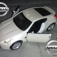 Nissan 370Z 2009 Maisto - Мащаб 1:37, снимка 1 - Колекции - 38826322