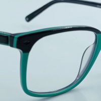 Benetton диоптрични очила., снимка 3 - Слънчеви и диоптрични очила - 39085269