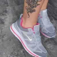 дамски маратонки Nike , снимка 1 - Маратонки - 44822053