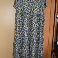 Лятна рокля на сини, бели и жълти цветя, снимка 2 - Рокли - 42092188