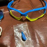Очила за колоездене Oakley Jawbone Livestrong Special Edition , снимка 6 - Спортна екипировка - 44458470